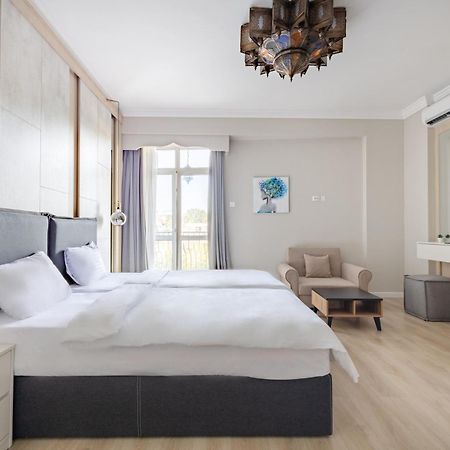 Piccolo Mondo By Citybookings Bukarest Kültér fotó